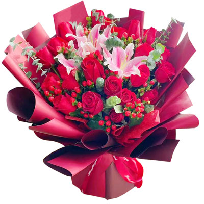 延边22朵红玫瑰百合，爱的火焰
